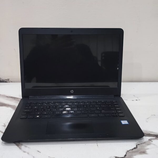 HP 14 530 LAPTOP – Compact, Fast & Reliable